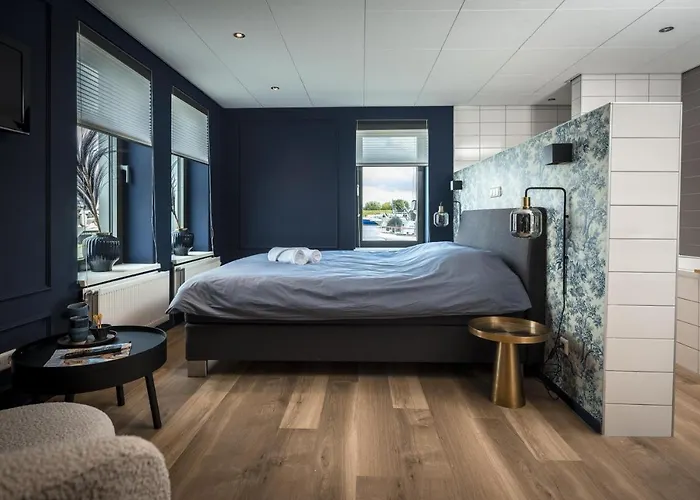 Heeren Aan De Haven Hotel